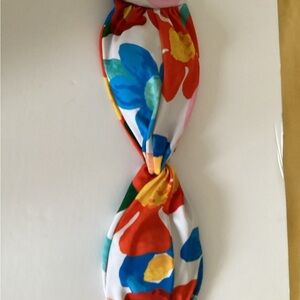 KENDALL+KYLIE SWIM TOP SIZE S